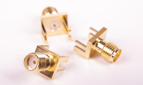 What Is a Coax Connector? Types, Specs & Installation