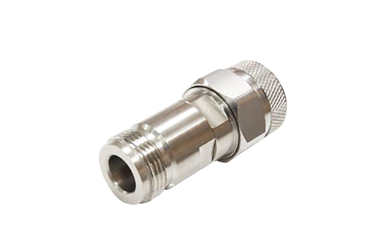 N ST. PLUG TO JACK ADAPTER