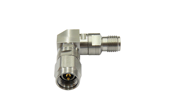 3.5mm R/A PLUG TO JACK ADAPTER