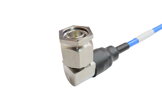 TNCA R/A PLUG CONNECTOR SOLDER FOR .141 SEMI RIGID CABLE